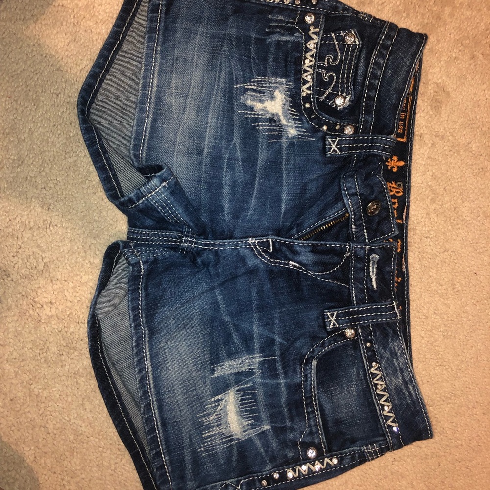 Women’s Rock Revival Jean shorts. Size 28.